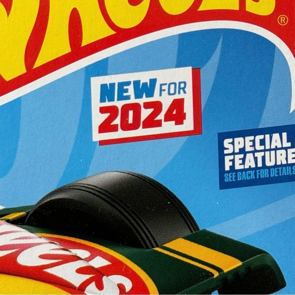 Hot Wheels Flippin’ Fast Car (Green) - Picture 5 of 7